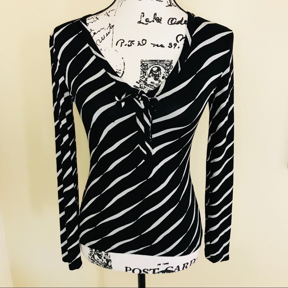 Vintage - Zebra Print Long Sleeve Top with Bow